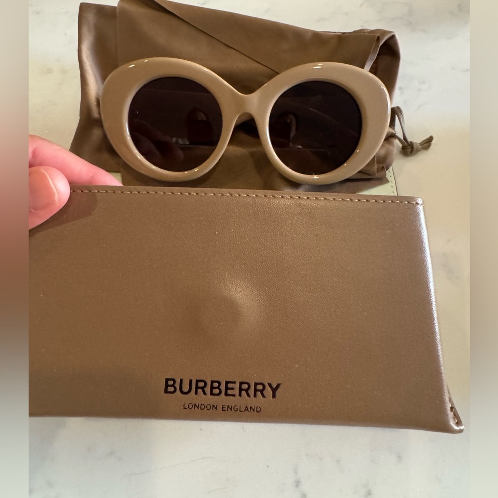 New Burberry Sunglasses never worn